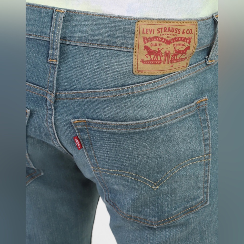 Men's Blue Jeans